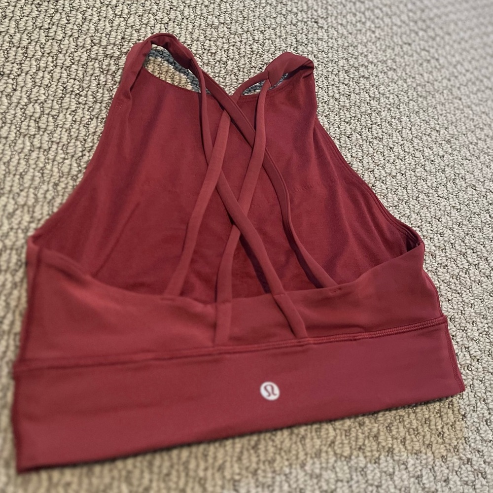 Lululemon high neck sports bra size 8